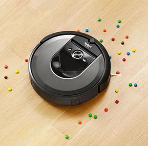 Roomba-i7-cleaning